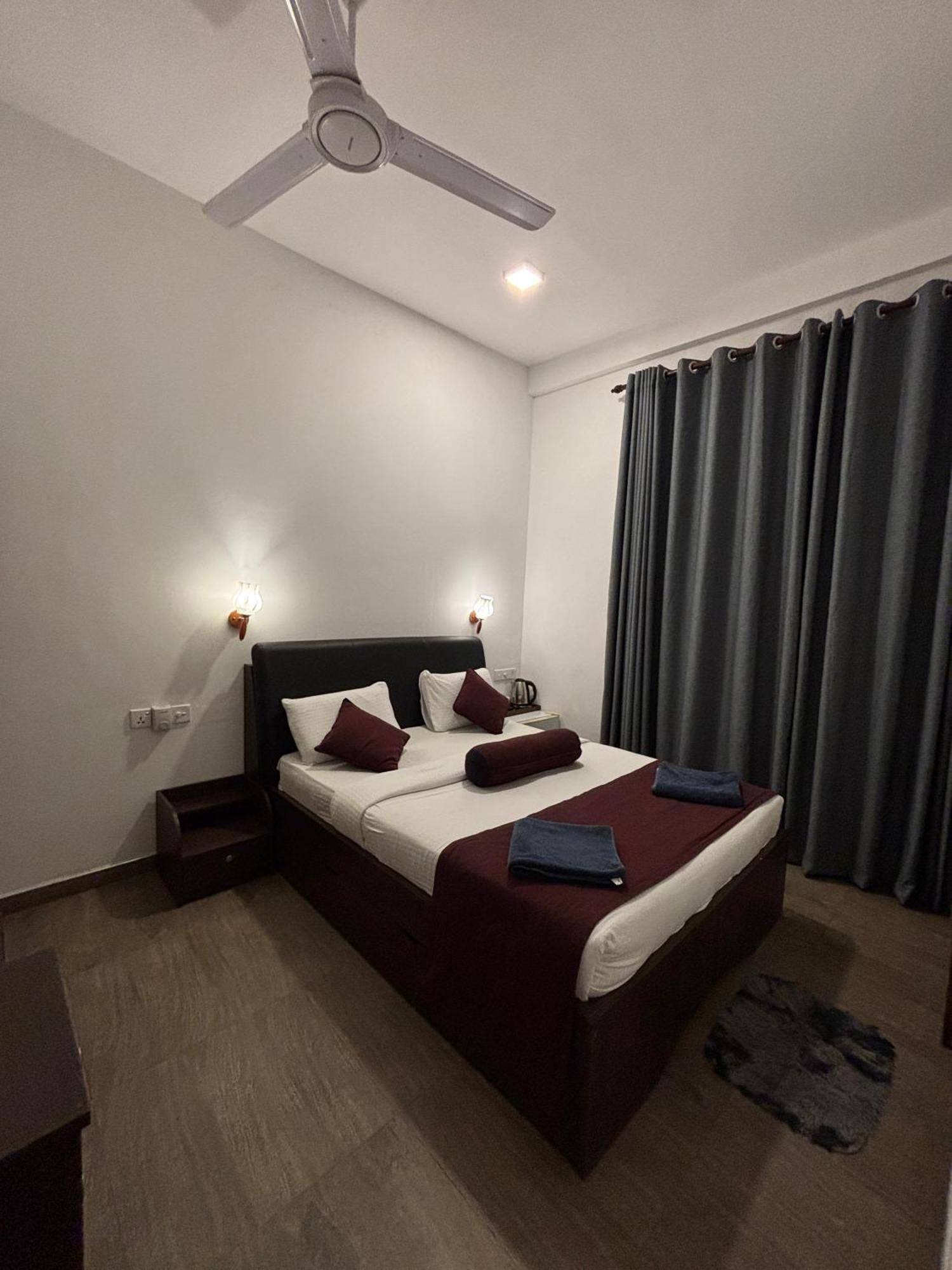 Shadow Inn Ella Chambre photo